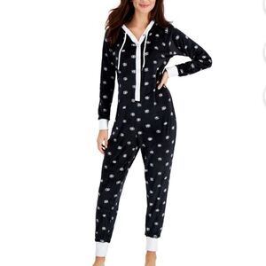 Jenni Lounge Black White Hooded romper eye pattern soft plush small NEW pajamas